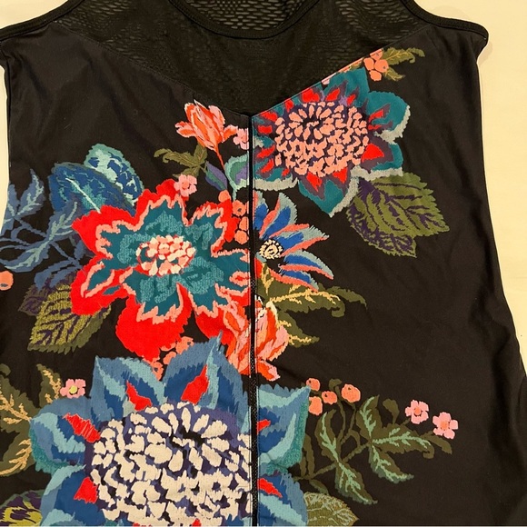 Nannette Lepore floral workout tank top size small - Picture 3 of 4